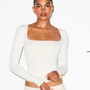 SKIMS XS Cotton Jersey Scoop Neck - marble